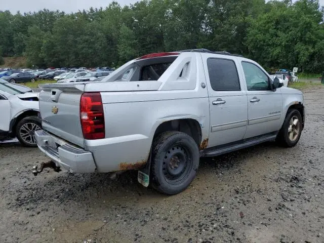 2013 CHEVROLET AVALANCHE LT  