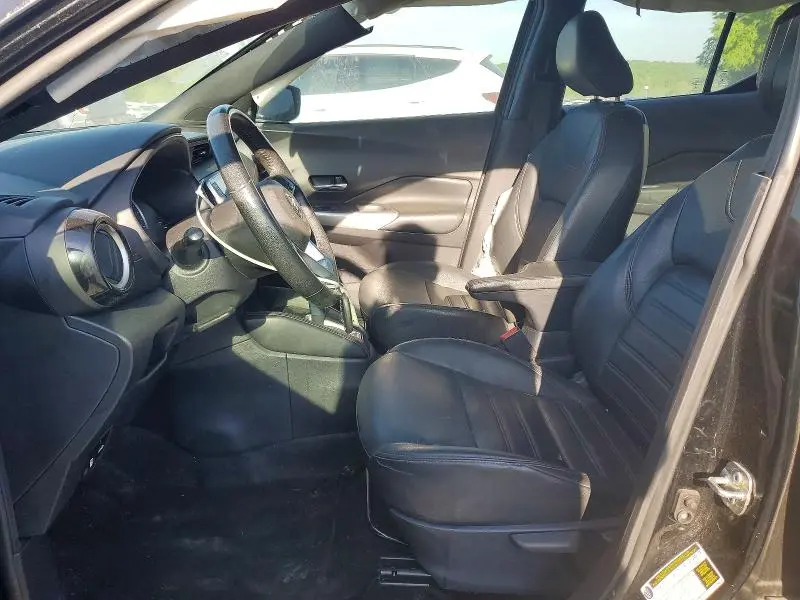 2020 NISSAN KICKS SR  