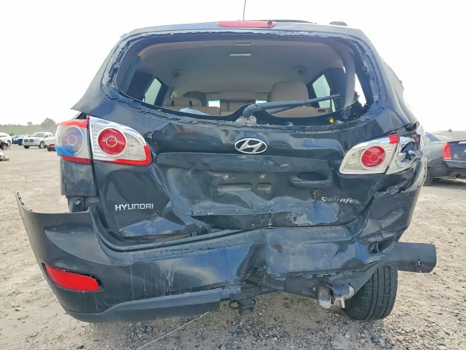 2011 HYUNDAI SANTA FE GLS  