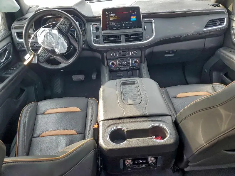 2024 GMC YUKON XL K1500 AT4  