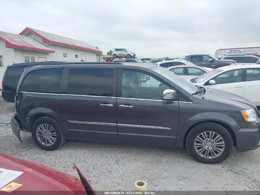 2016 CHRYSLER TOWN & COUNTRY TOURING-L