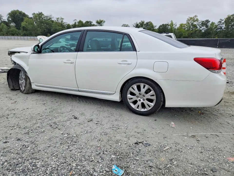 2011 TOYOTA AVALON BASE  