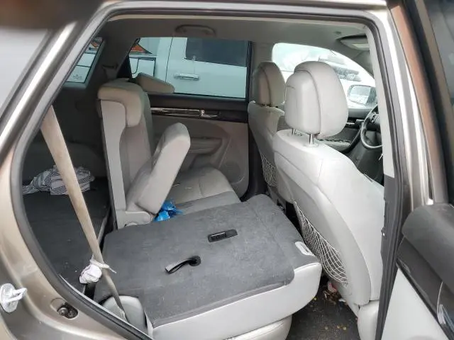 2013 KIA SORENTO LX  