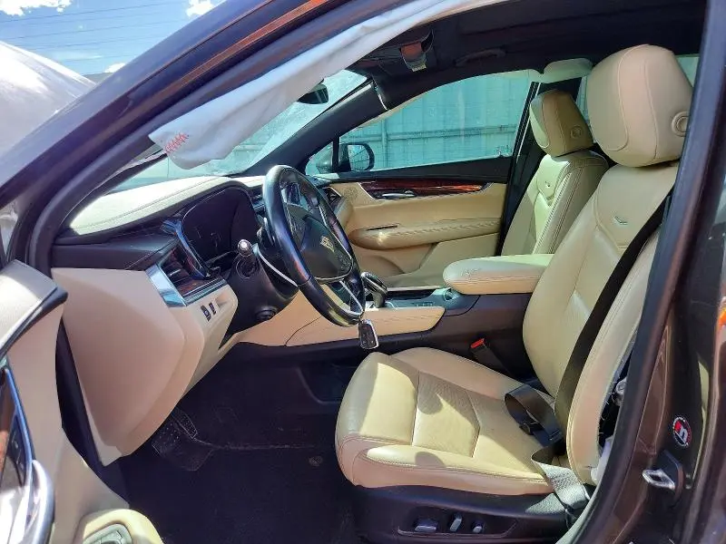 2019 CADILLAC XT5   