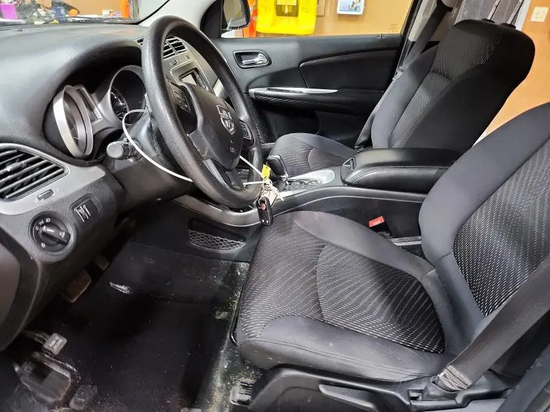 2012 DODGE JOURNEY SXT  