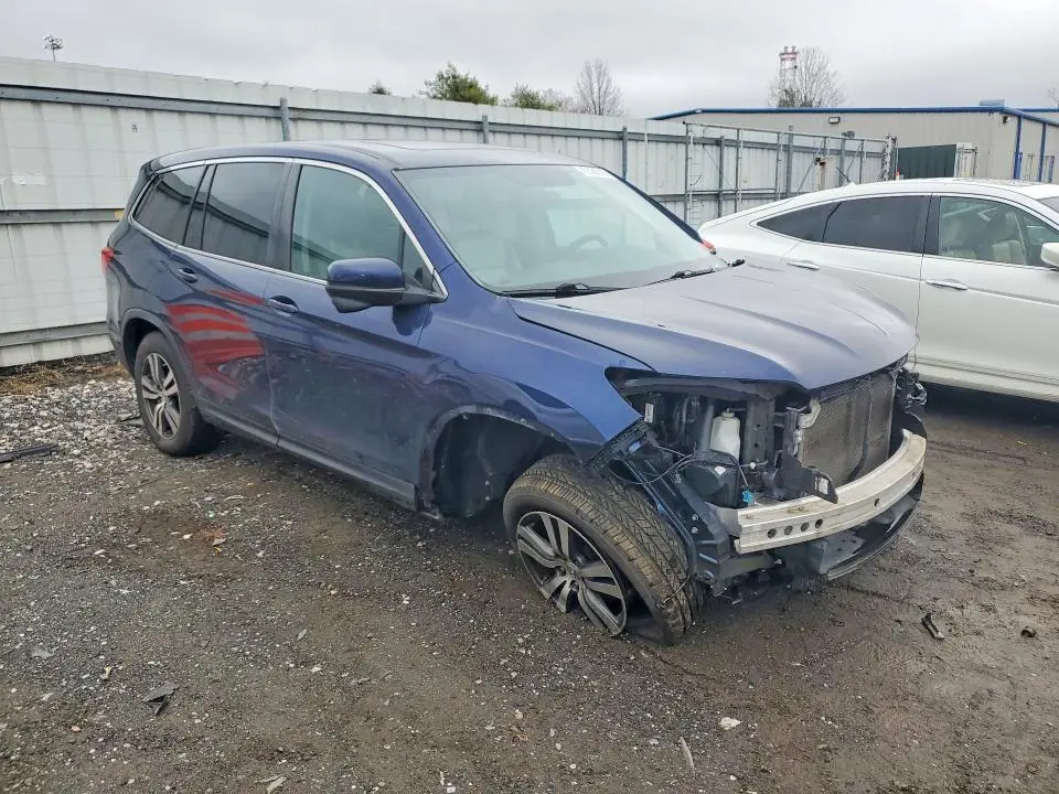 2017 HONDA PILOT EXL  
