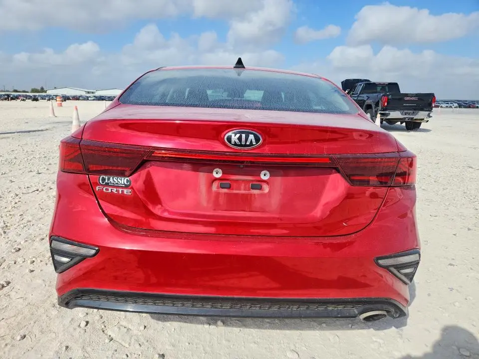 2020 KIA FORTE LXS  