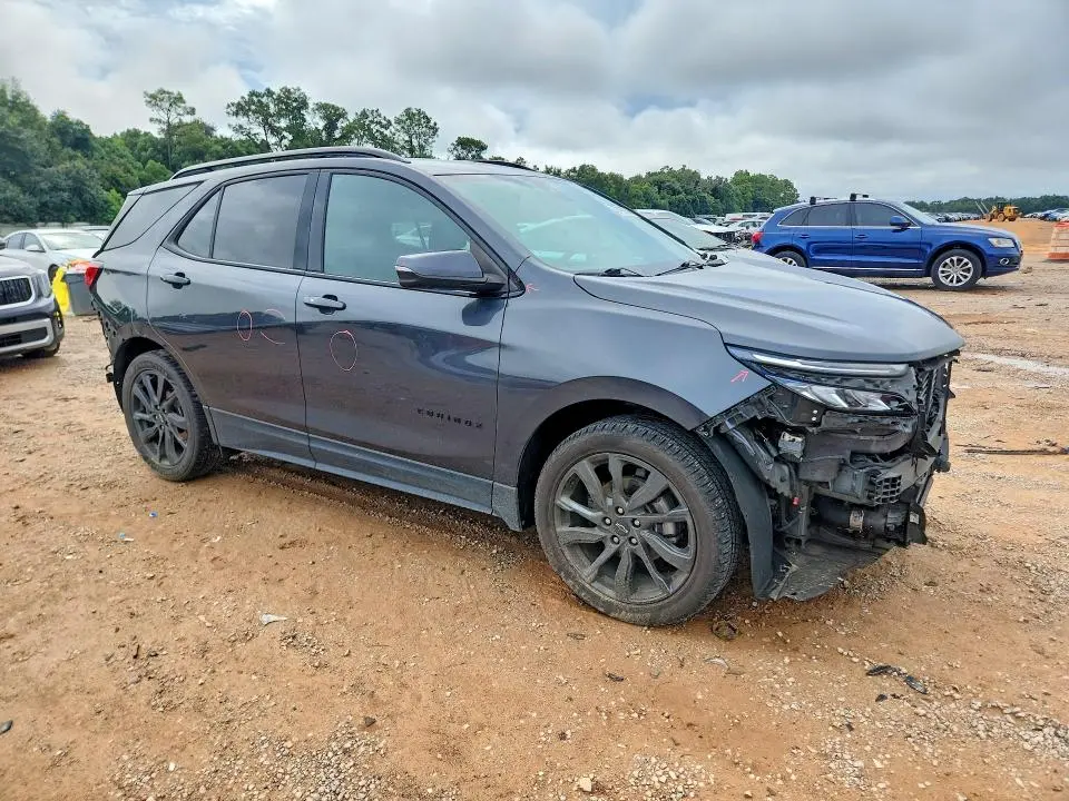 2022 CHEVROLET EQUINOX RS  