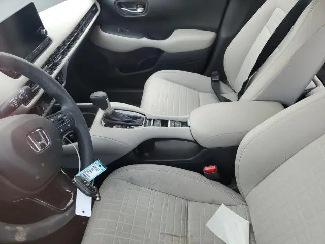 2025 HONDA HR-V LX  