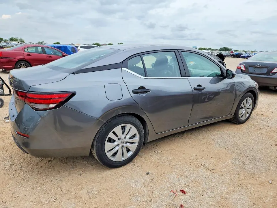 2024 NISSAN SENTRA S  