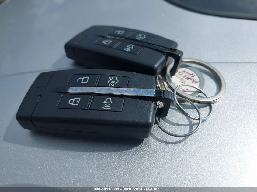 2012 FORD TAURUS LIMITED