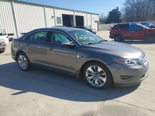 2011 FORD TAURUS LIMITED