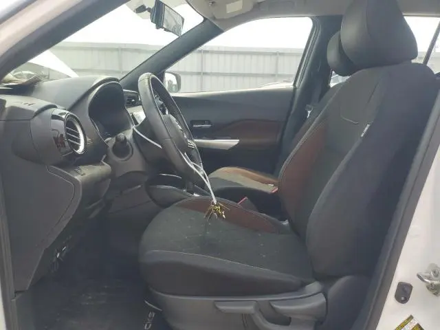 2018 NISSAN KICKS S  