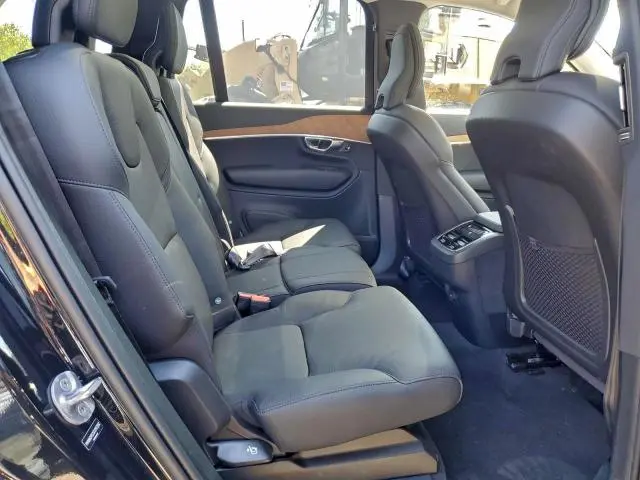 2025 VOLVO XC90 PLUS  