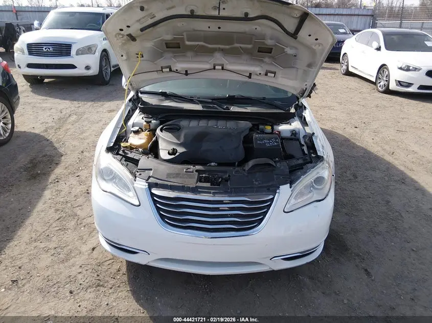 2013 CHRYSLER 200 LIMITED