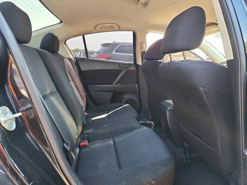 2011 MAZDA 3 I  