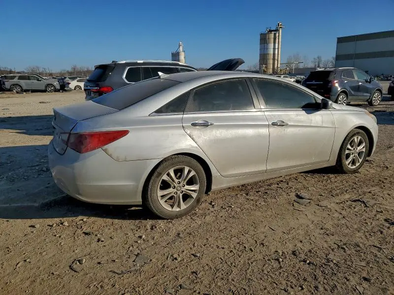 2011 HYUNDAI SONATA SE  