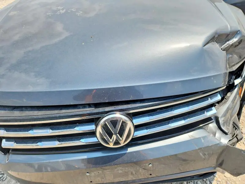 2020 VOLKSWAGEN TIGUAN S  