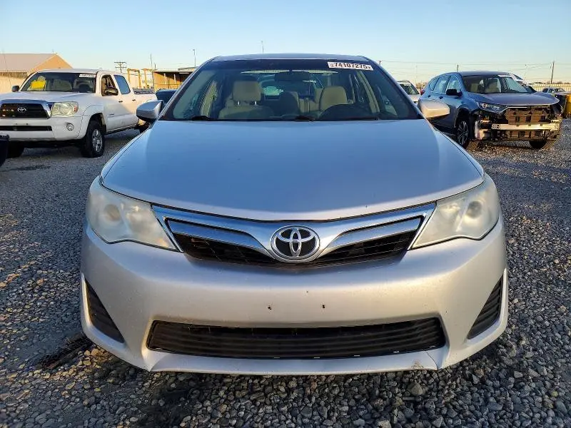 2012 TOYOTA CAMRY BASE  