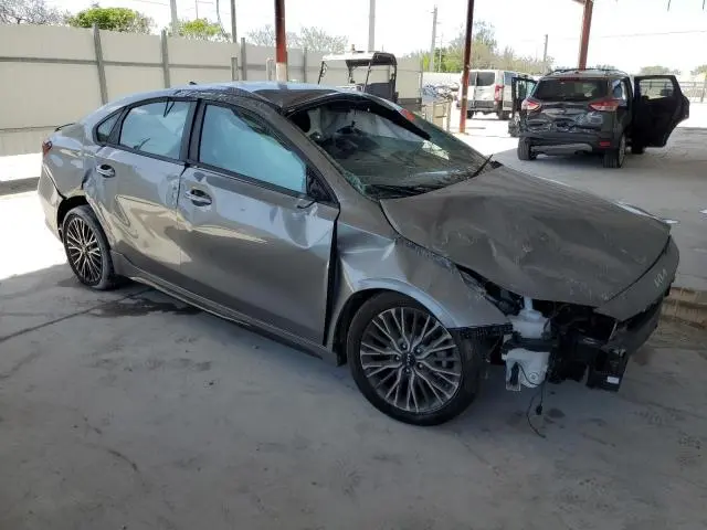 2023 KIA FORTE GT LINE  