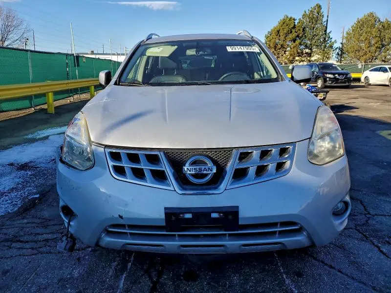 2013 NISSAN ROGUE S  