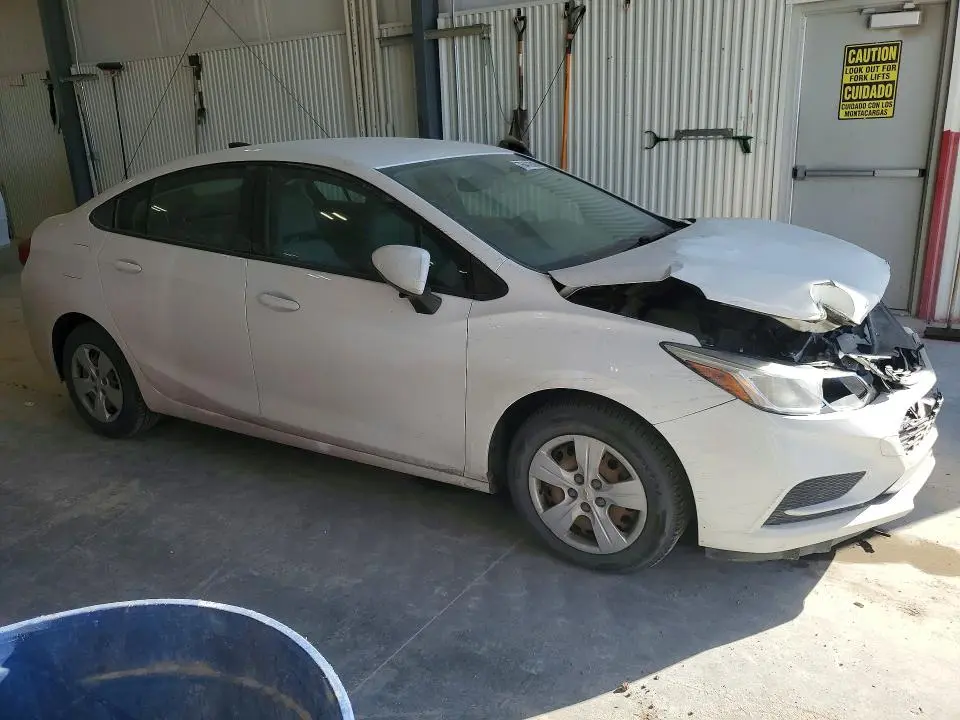 2016 CHEVROLET CRUZE LS  