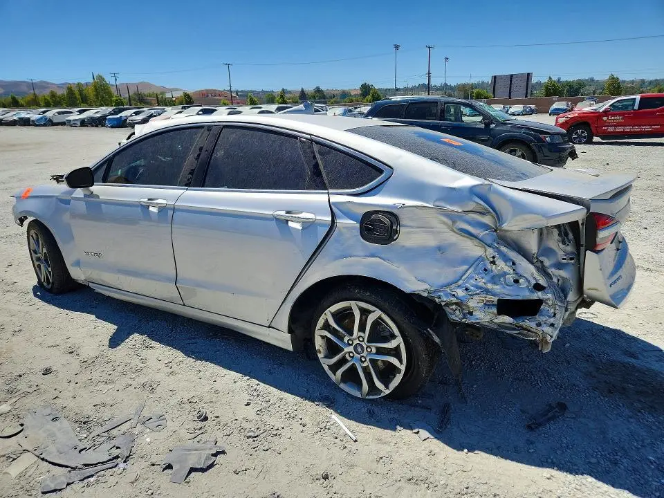 2019 FORD FUSION TITANIUM  