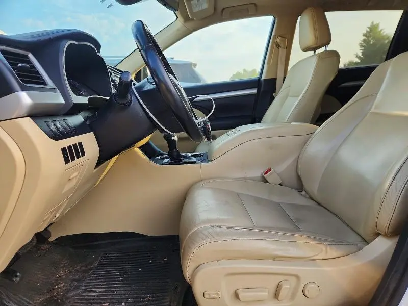2017 TOYOTA HIGHLANDER XLE  