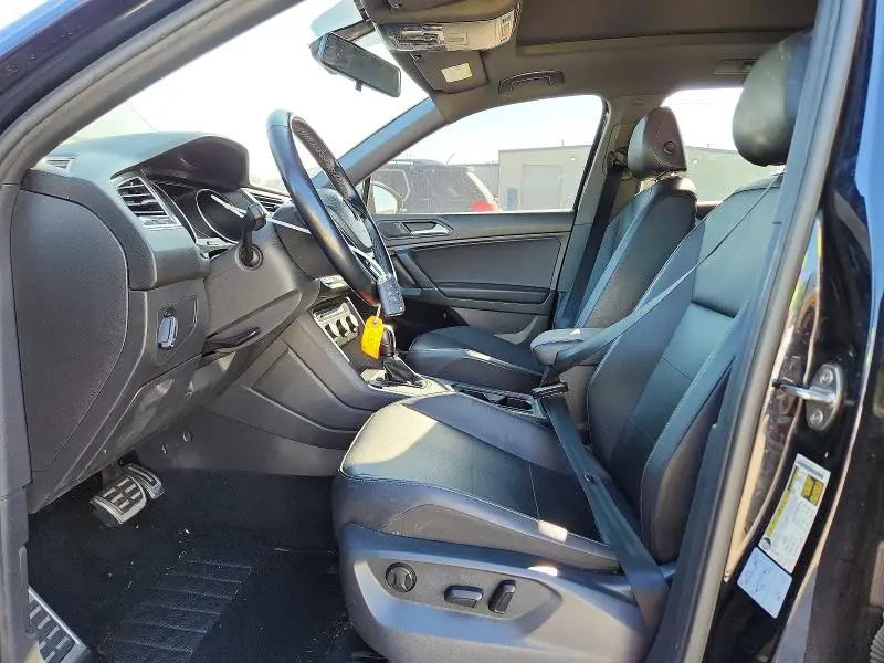 2020 VOLKSWAGEN TIGUAN SE  