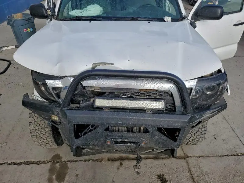 2011 TOYOTA TACOMA   