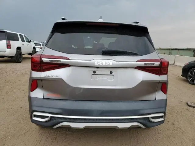 2022 KIA SELTOS EX