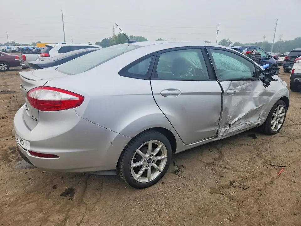 2019 FORD FIESTA SE  