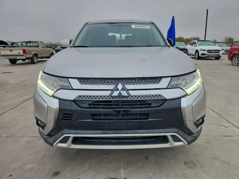 2019 MITSUBISHI OUTLANDER SE  