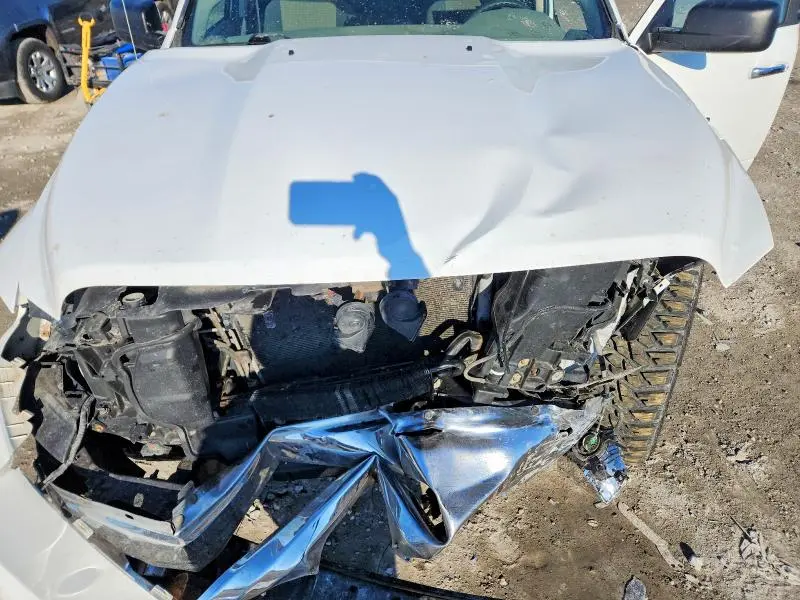 2012 DODGE RAM 1500 SLT  