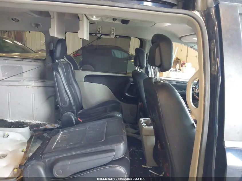 2015 CHRYSLER TOWN & COUNTRY TOURING-L