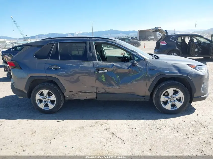2021 TOYOTA RAV4 HYBRID XLE
