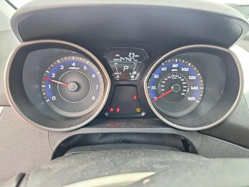 2012 HYUNDAI ELANTRA LIMITED  