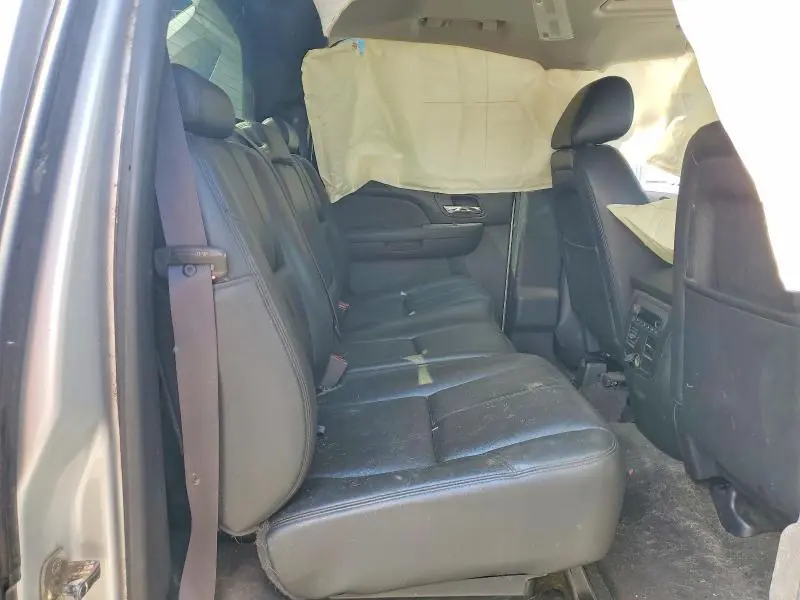 2013 CHEVROLET AVALANCHE LT  