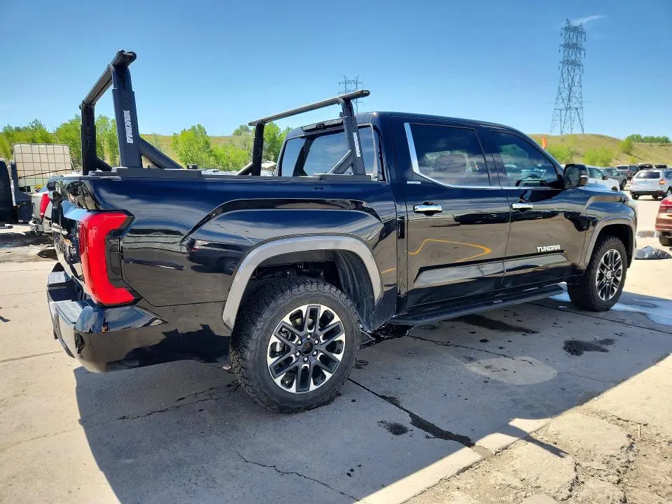 2024 TOYOTA TUNDRA CREWMAX LIMITED  