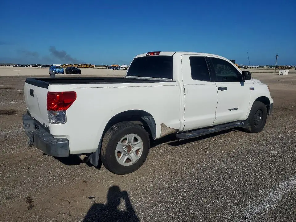 2013 TOYOTA TUNDRA DOUBLE CAB SR5  