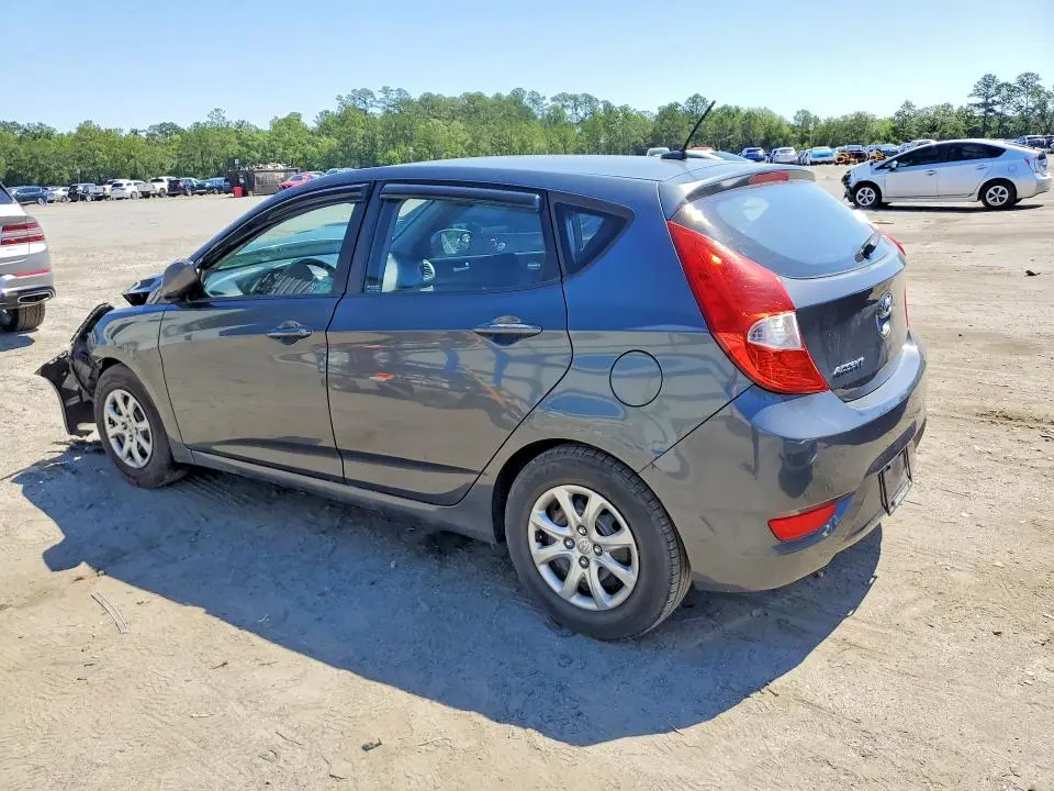 2013 HYUNDAI ACCENT GS  