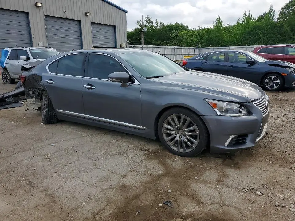 2015 LEXUS LS 460  
