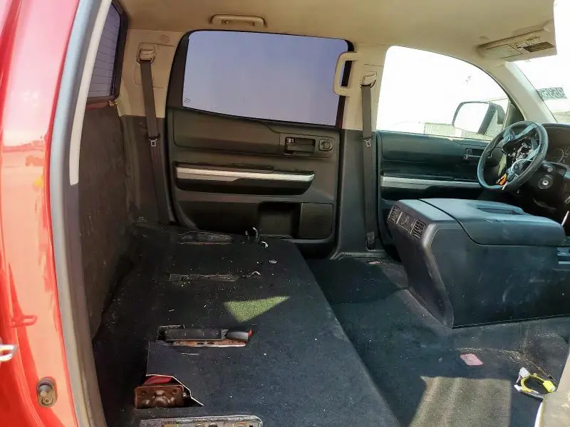 2020 TOYOTA TUNDRA CREWMAX SR5  