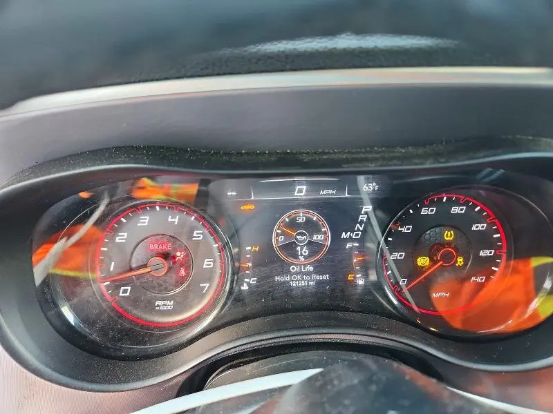 2019 DODGE CHARGER SXT  