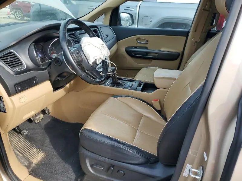 2017 KIA SEDONA LX  