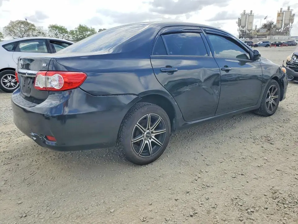 2012 TOYOTA COROLLA LE  