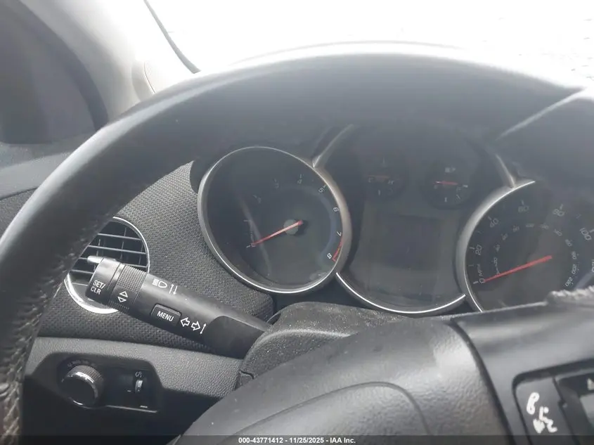 2014 CHEVROLET CRUZE 2LT AUTO