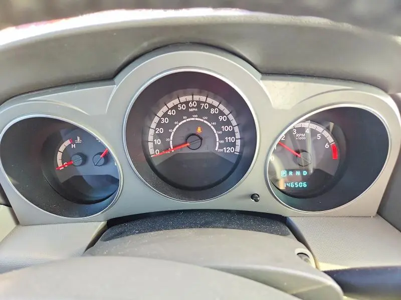 2010 DODGE AVENGER EXPRESS  