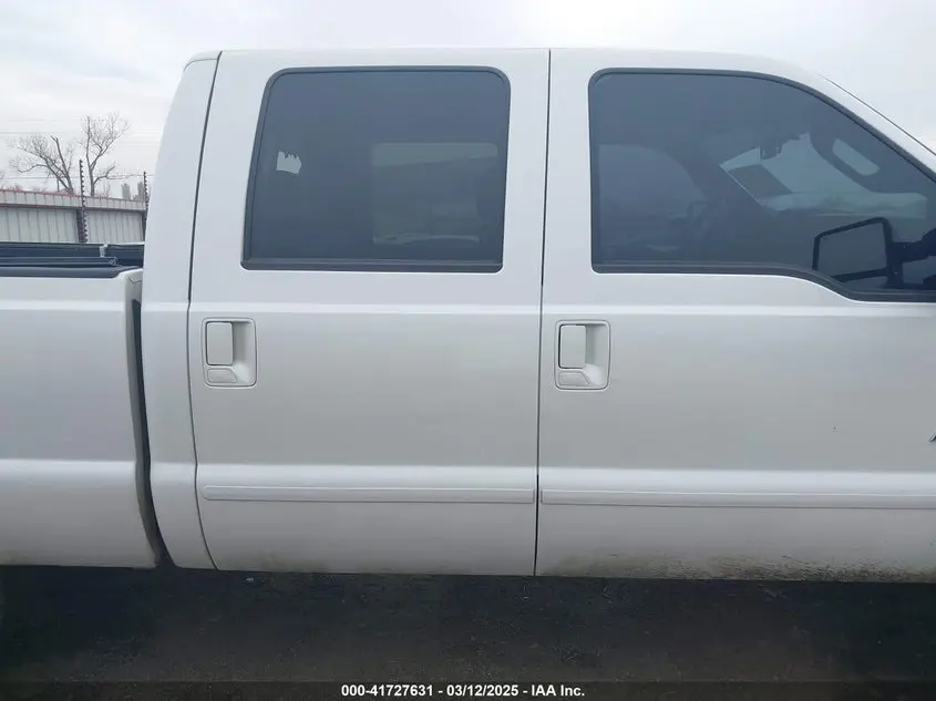 2016 FORD F-250 LARIAT