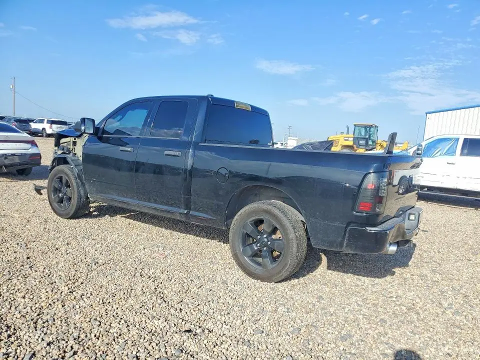 2014 RAM 1500 ST  